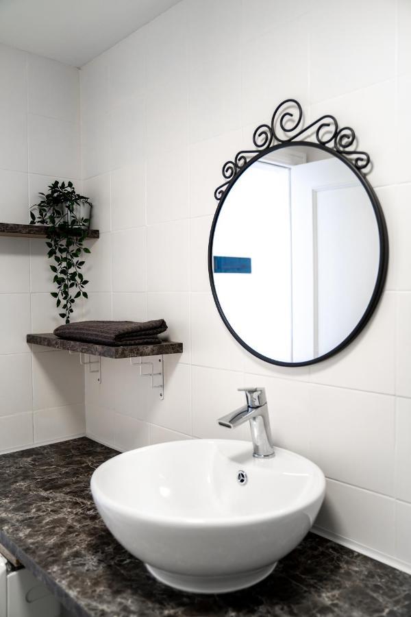 New & Renovated Vacation Apartment 코스타 데 안티과 외부 사진